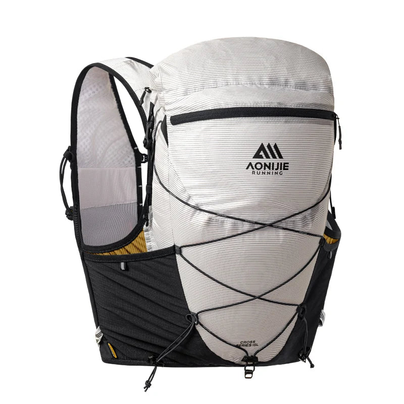 1.Aonijie Ultra-Light Trail Running Zackpack