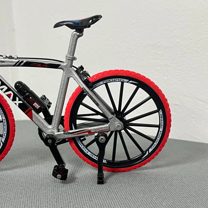 1:8 Scale Bicycle Model