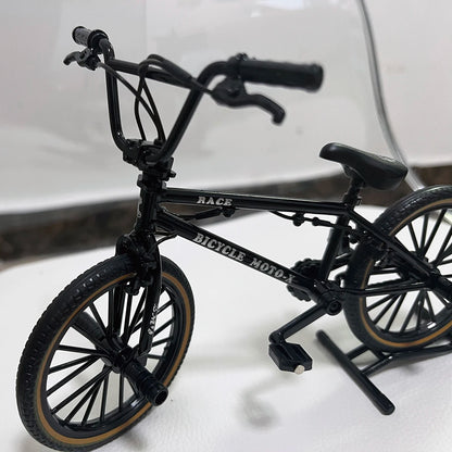 1:8 Mini Model Alloy Bicycle - Full Black